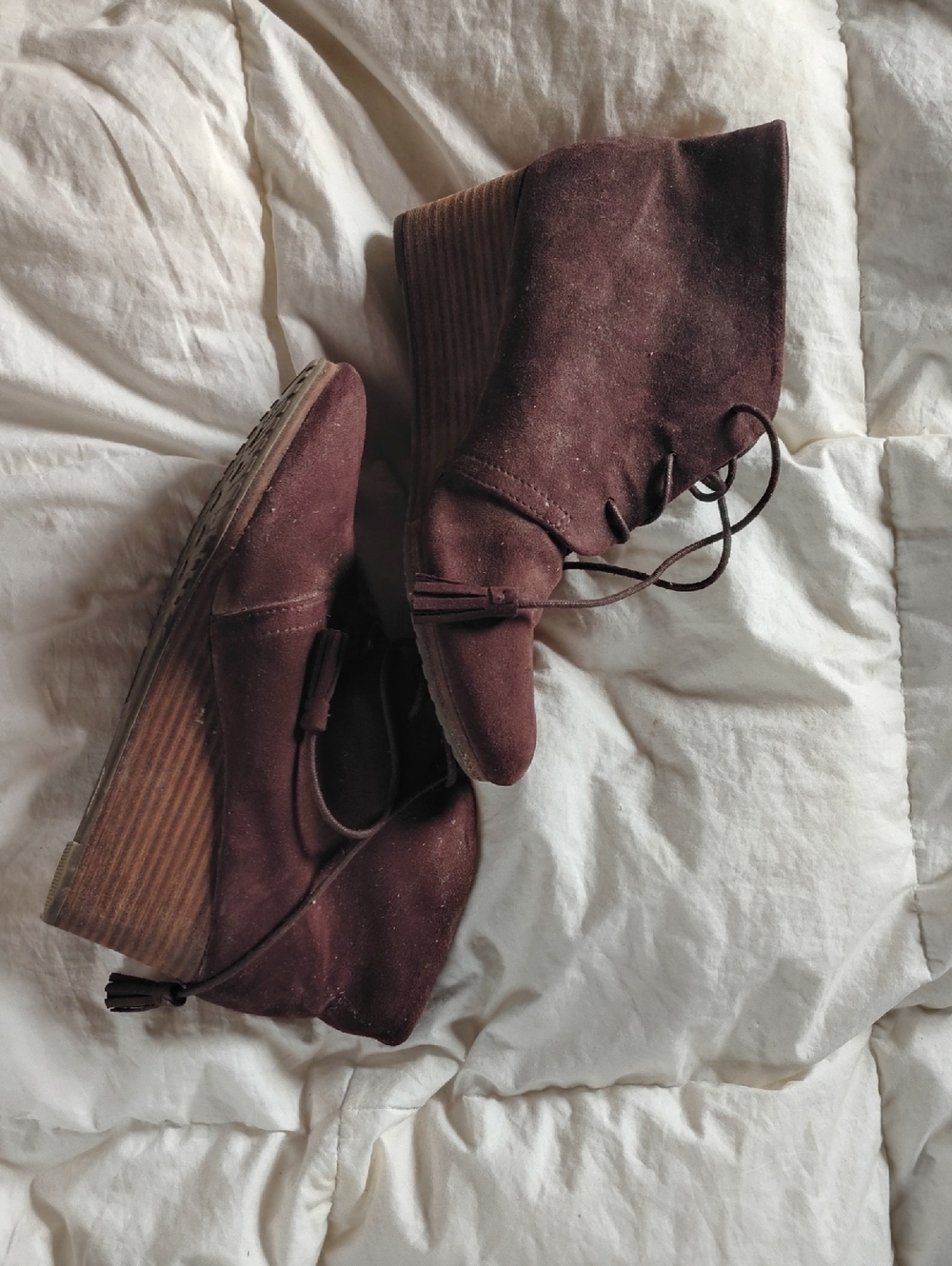 Dr. Scholl's Suede Lace-Up Wedge Ankle Boots - Dark Brown